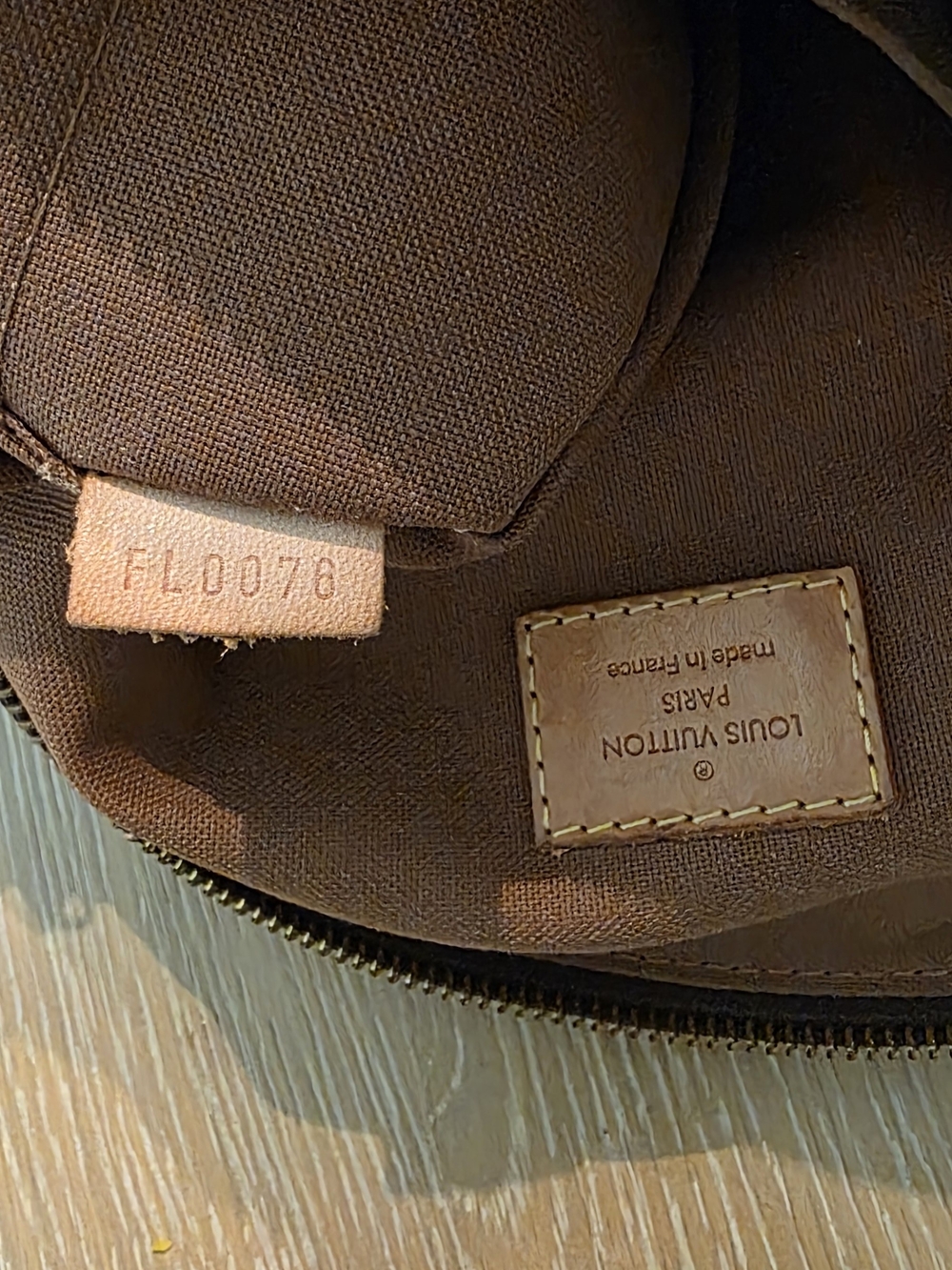 Louis Vuitton Brown Monogram Lockit PM Bag - Picture 9 of 13